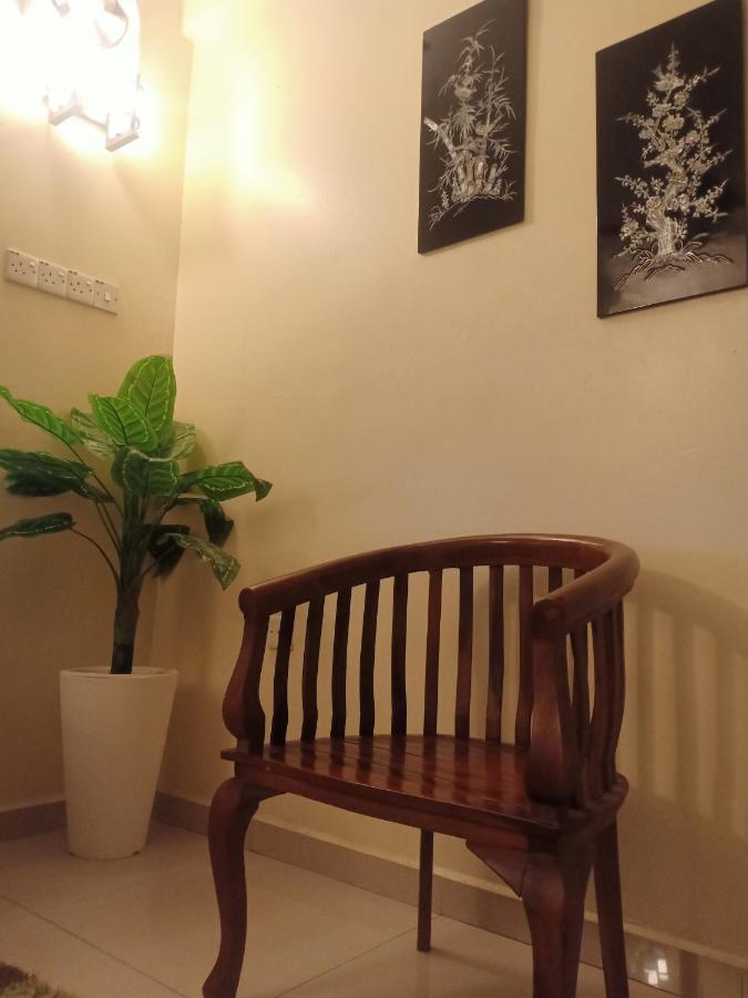 Kh Homestay Comfy N Calm Сері-Манджунґ Екстер'єр фото